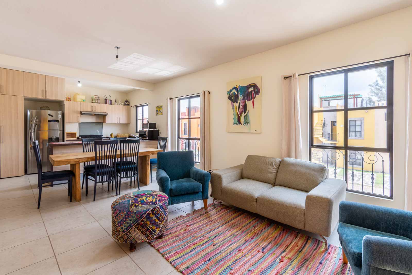 Condo Luna Image